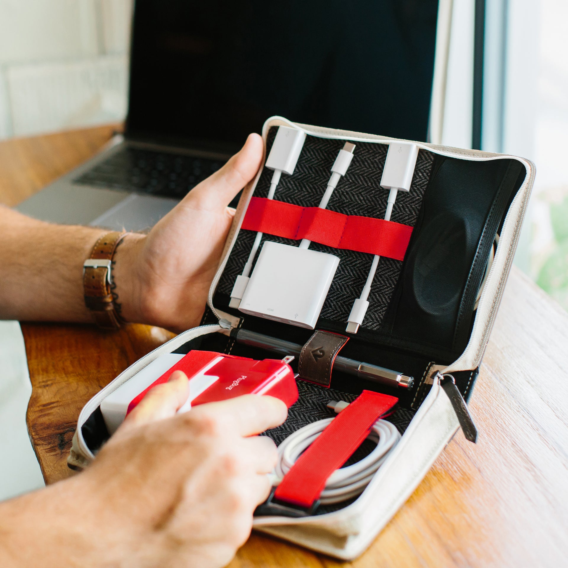 The Best Bag and Cable Organizers of 2024 | Reviews by Wirecutter